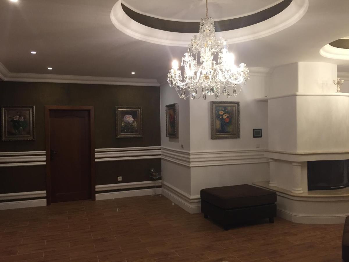Hotel Galeria Pezinska Baba 皮兹诺克 外观 照片